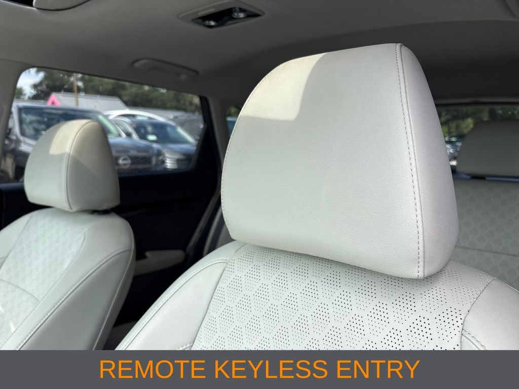 2023 Kia Seltos EX