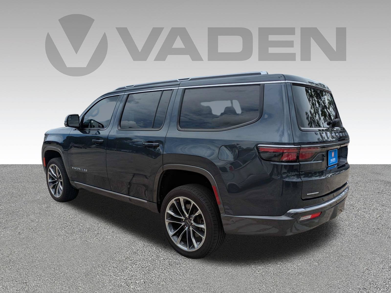 2022 Jeep Wagoneer Series III