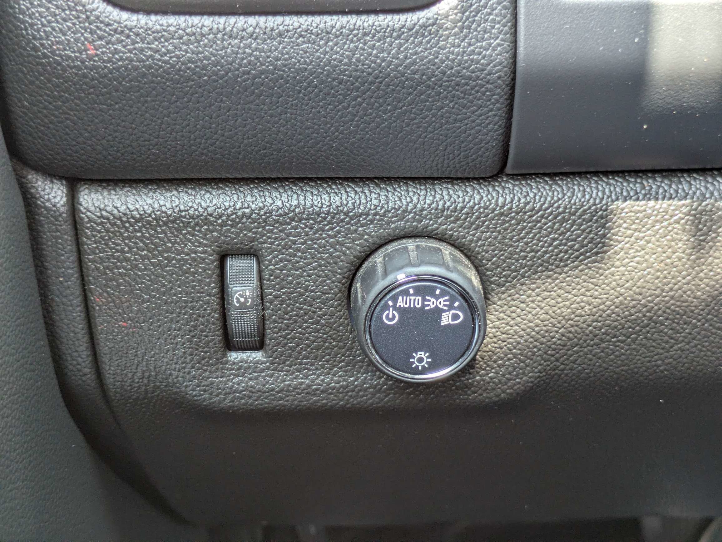 2022 Chevrolet Colorado 2WD LT