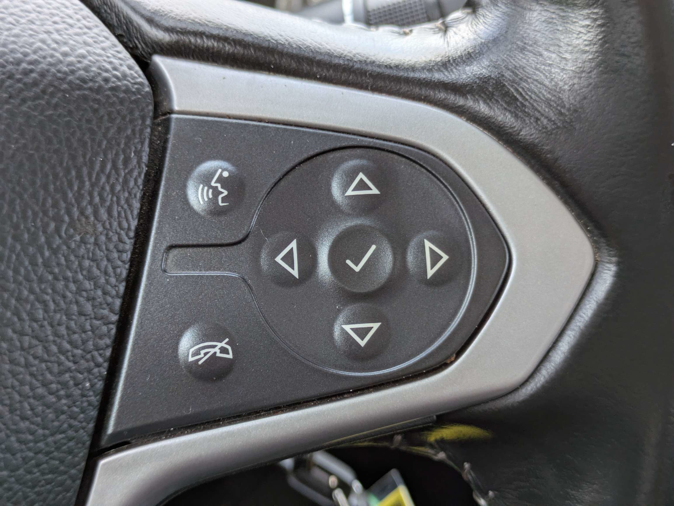2022 Chevrolet Colorado 2WD LT