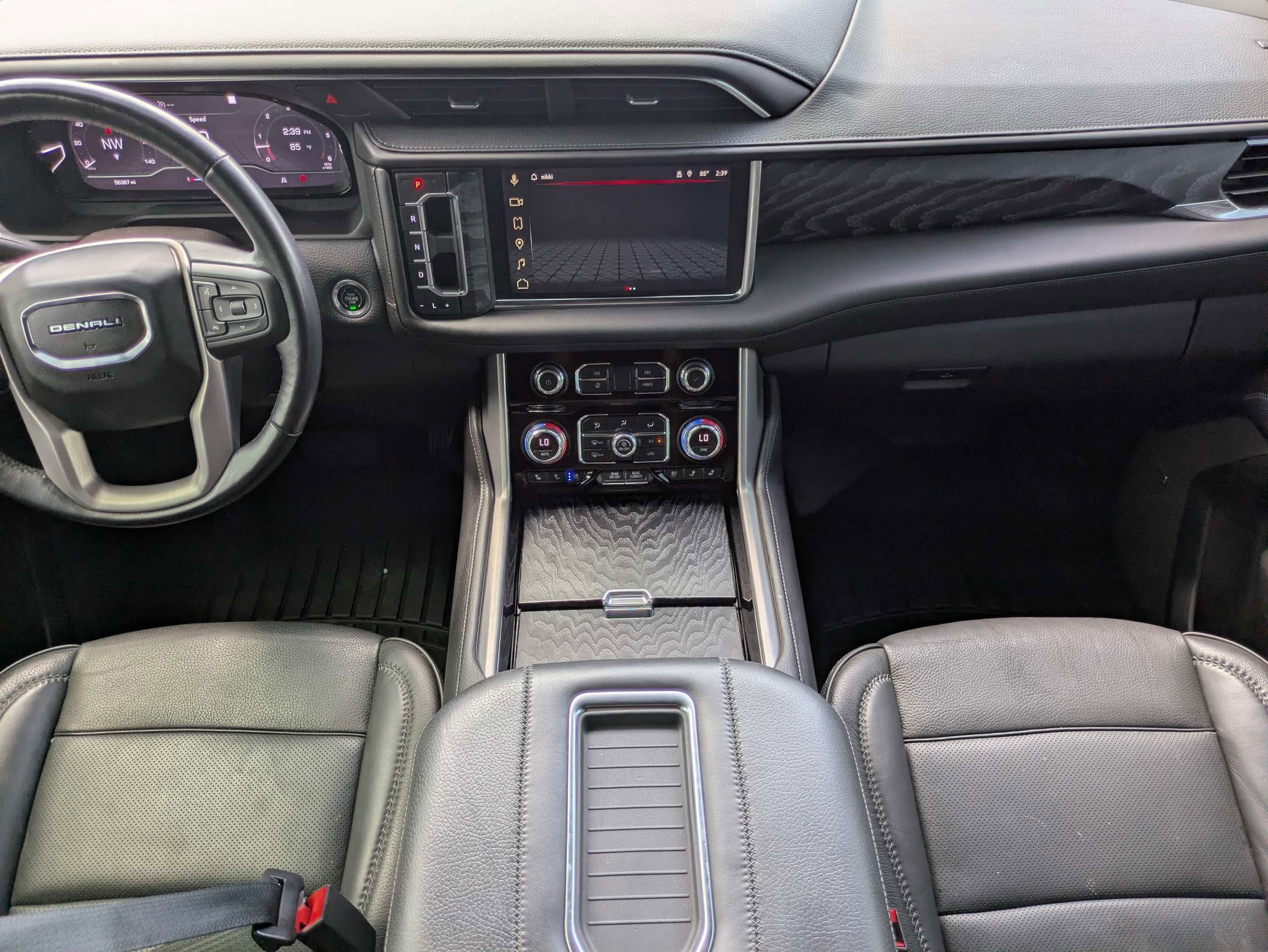 2022 GMC Yukon XL Denali