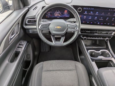 2024 Chevrolet Traverse FWD LT