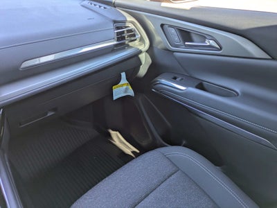 2024 Chevrolet Traverse FWD LT