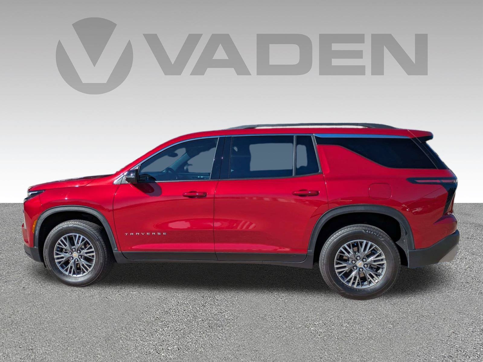 2024 Chevrolet Traverse FWD LT