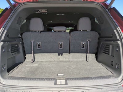 2024 Chevrolet Traverse FWD LT