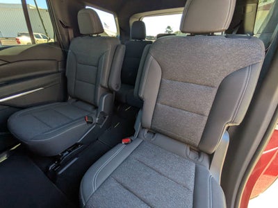 2024 Chevrolet Traverse FWD LT