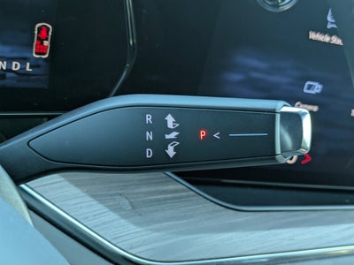 2025 Chevrolet Suburban LS