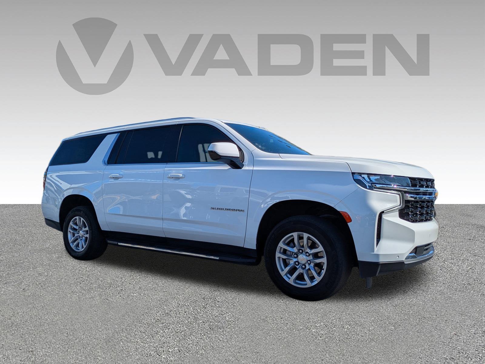 2023 Chevrolet Suburban LS