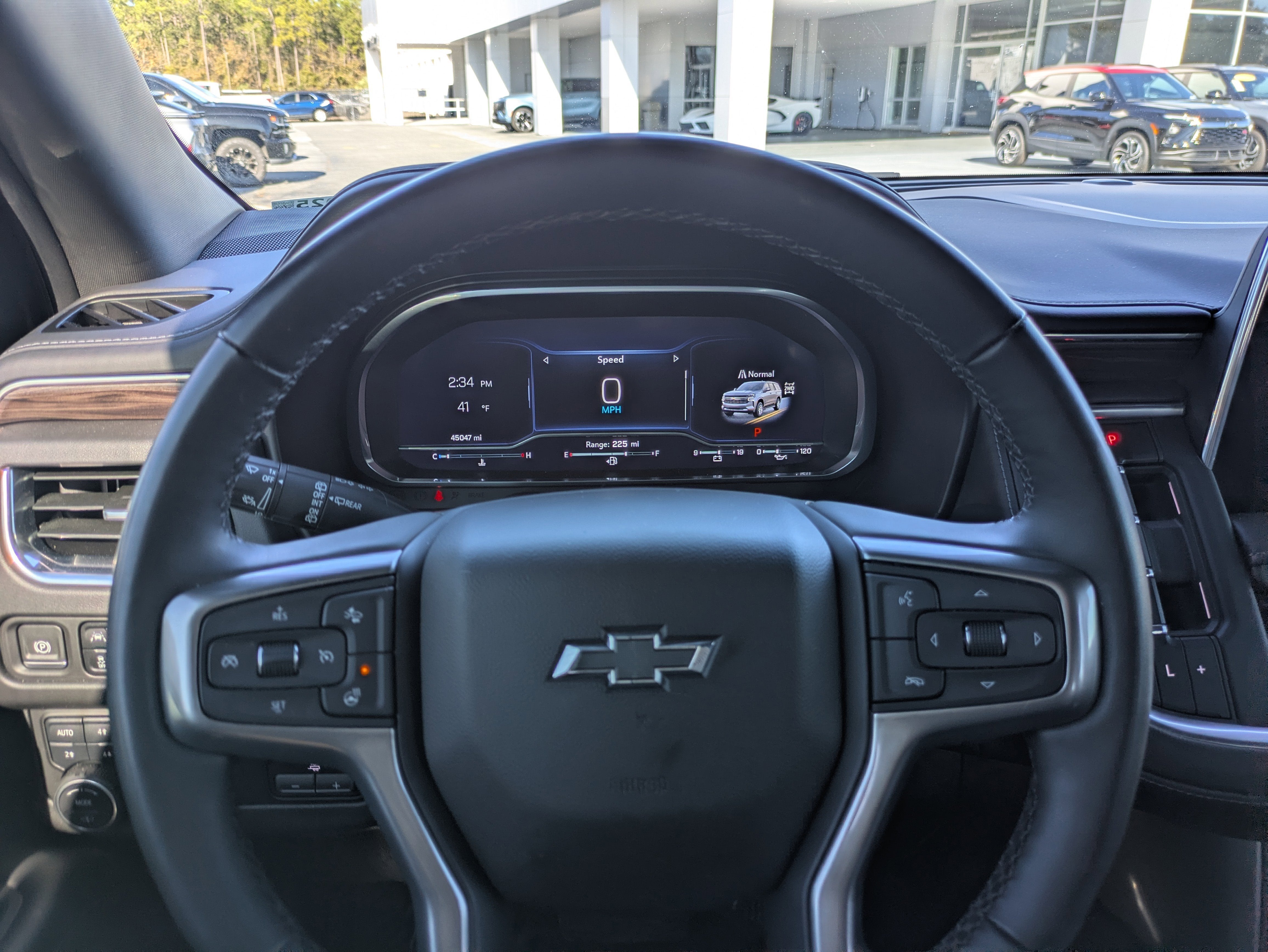 2023 Chevrolet Suburban Z71