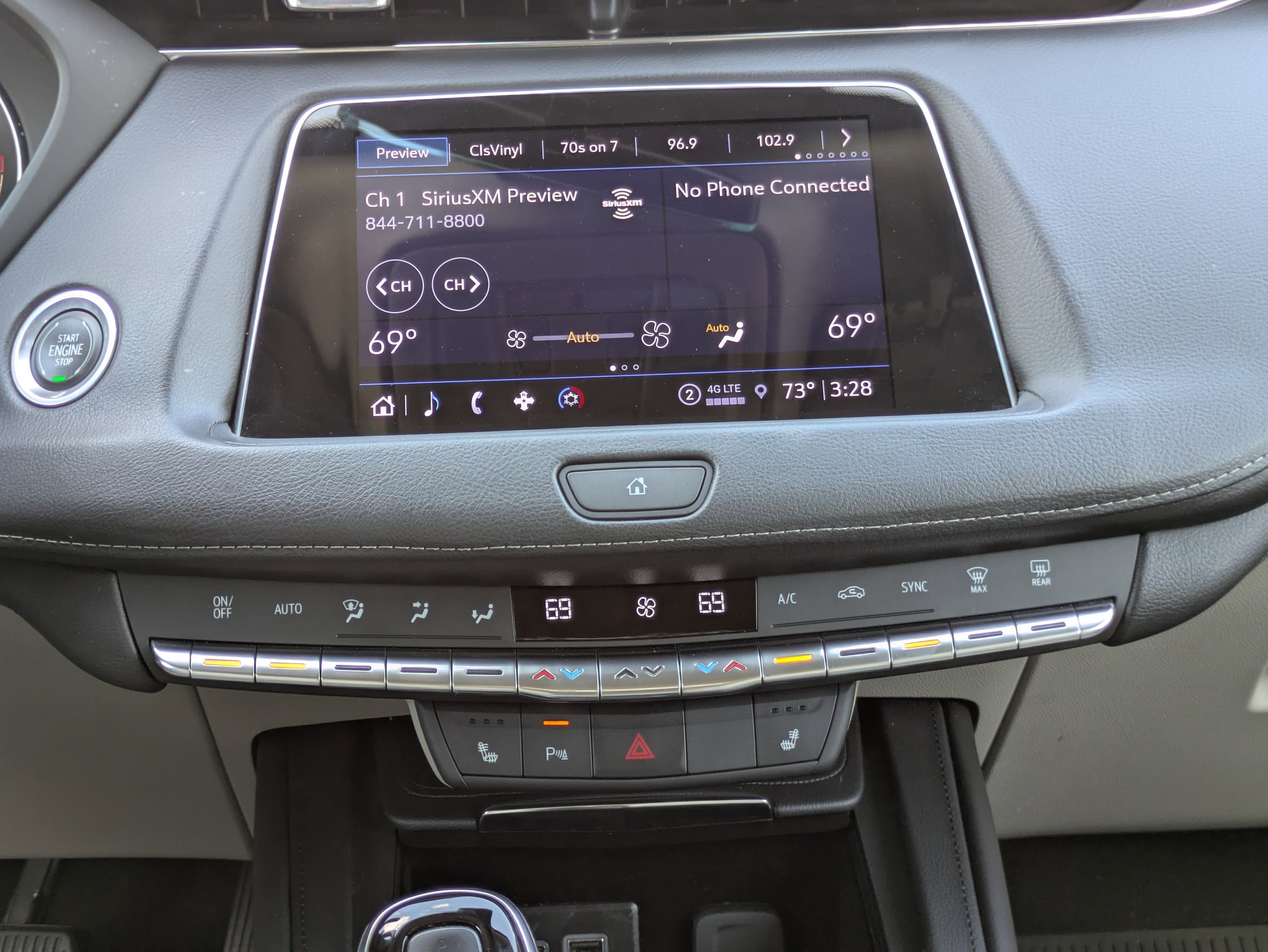 2023 Cadillac XT4 FWD Luxury