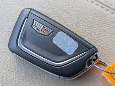 2024 Cadillac XT4 FWD Premium Luxury