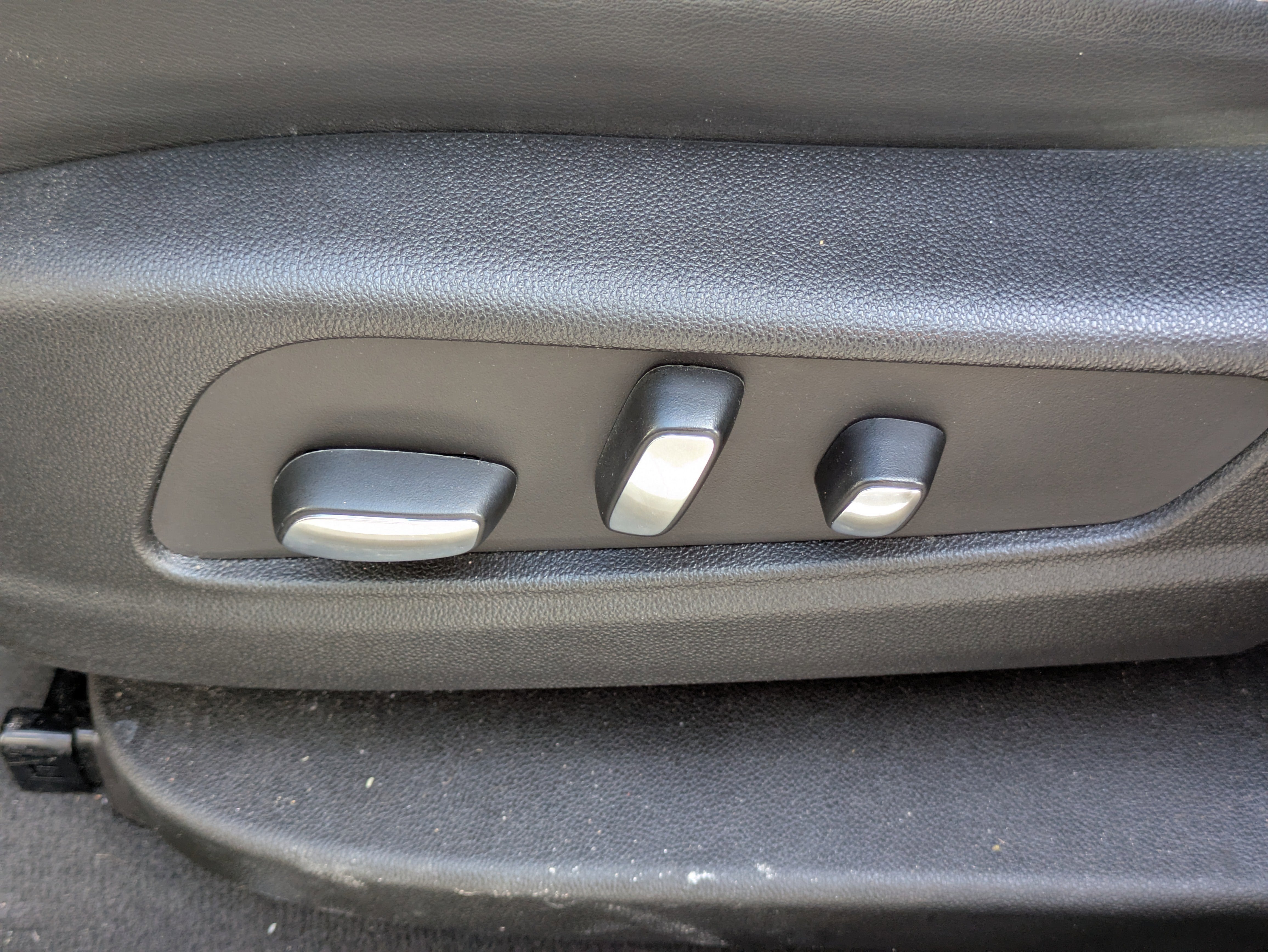 2025 Cadillac XT6 FWD Premium Luxury