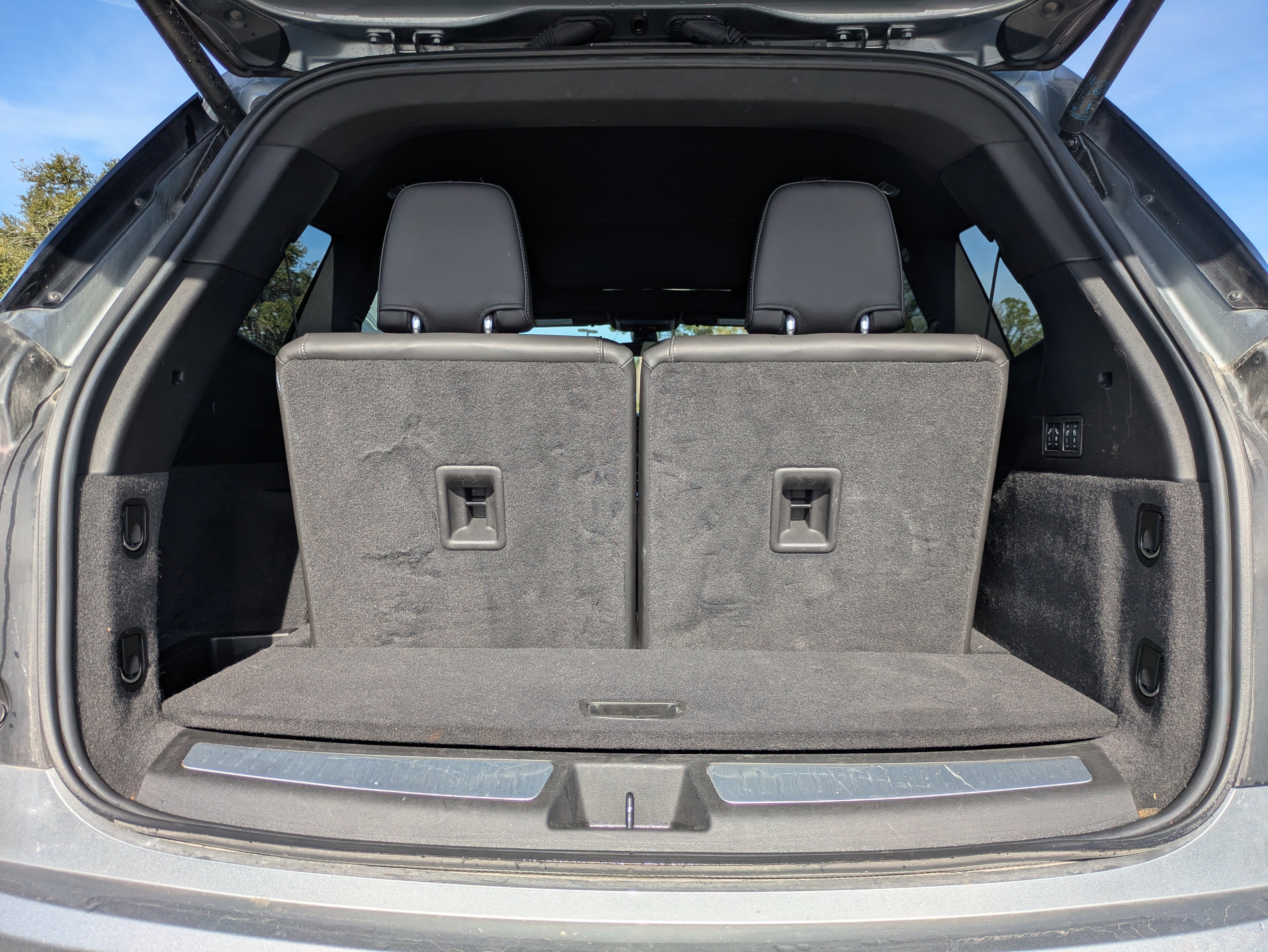 2025 Cadillac XT6 FWD Premium Luxury