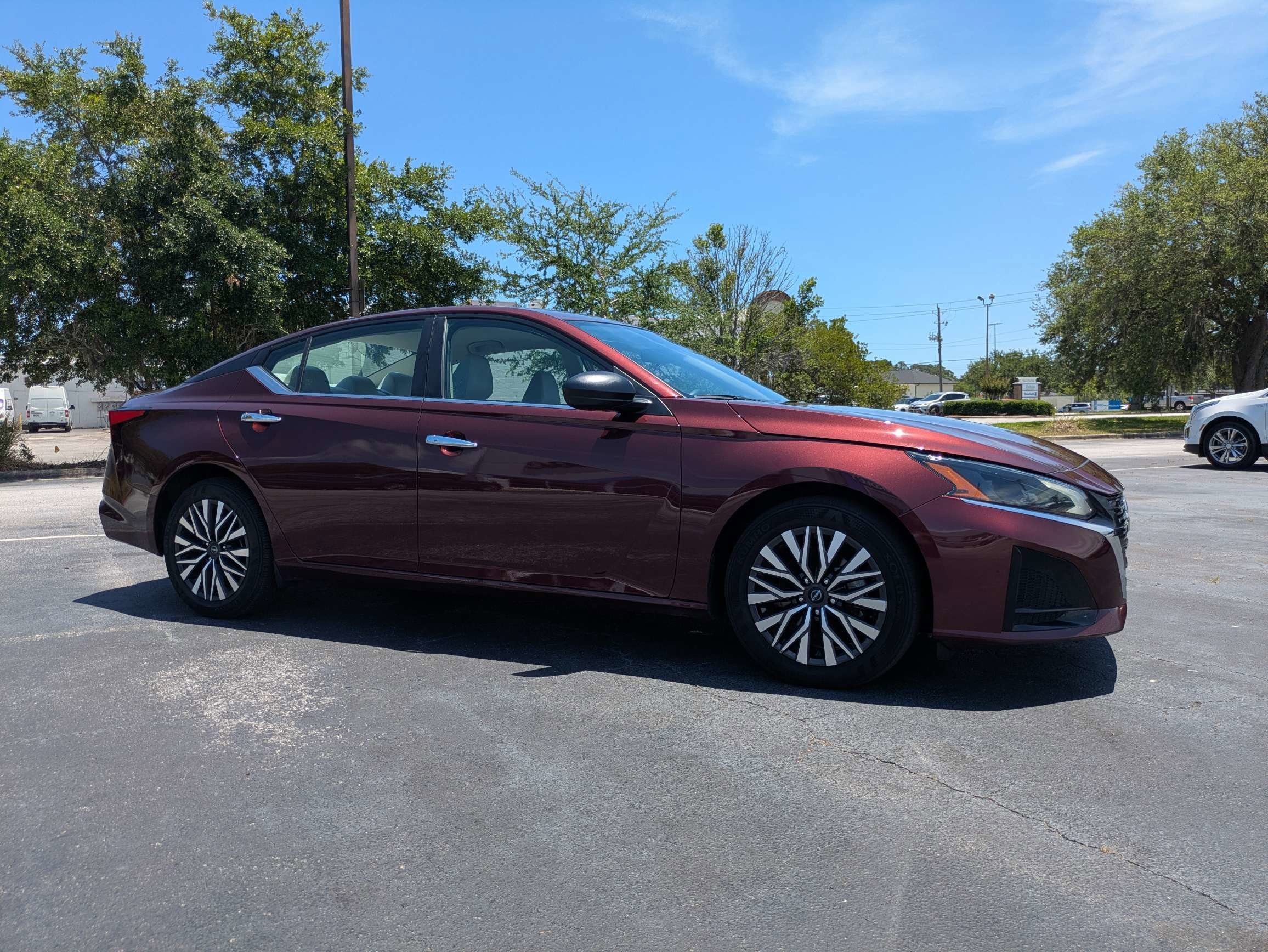 2025 Nissan Altima SV