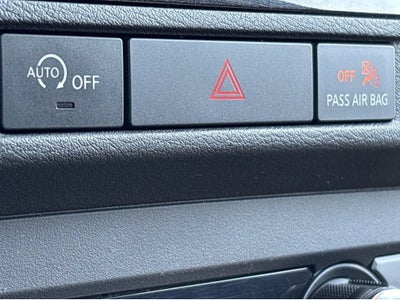 2024 Nissan Frontier SL