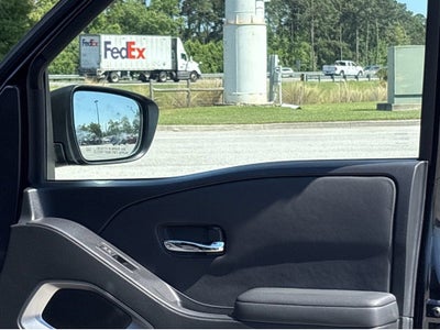 2024 Nissan Frontier SL