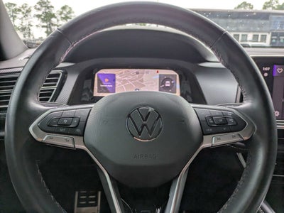 2024 Volkswagen Atlas Cross Sport 2.0T SEL R-Line