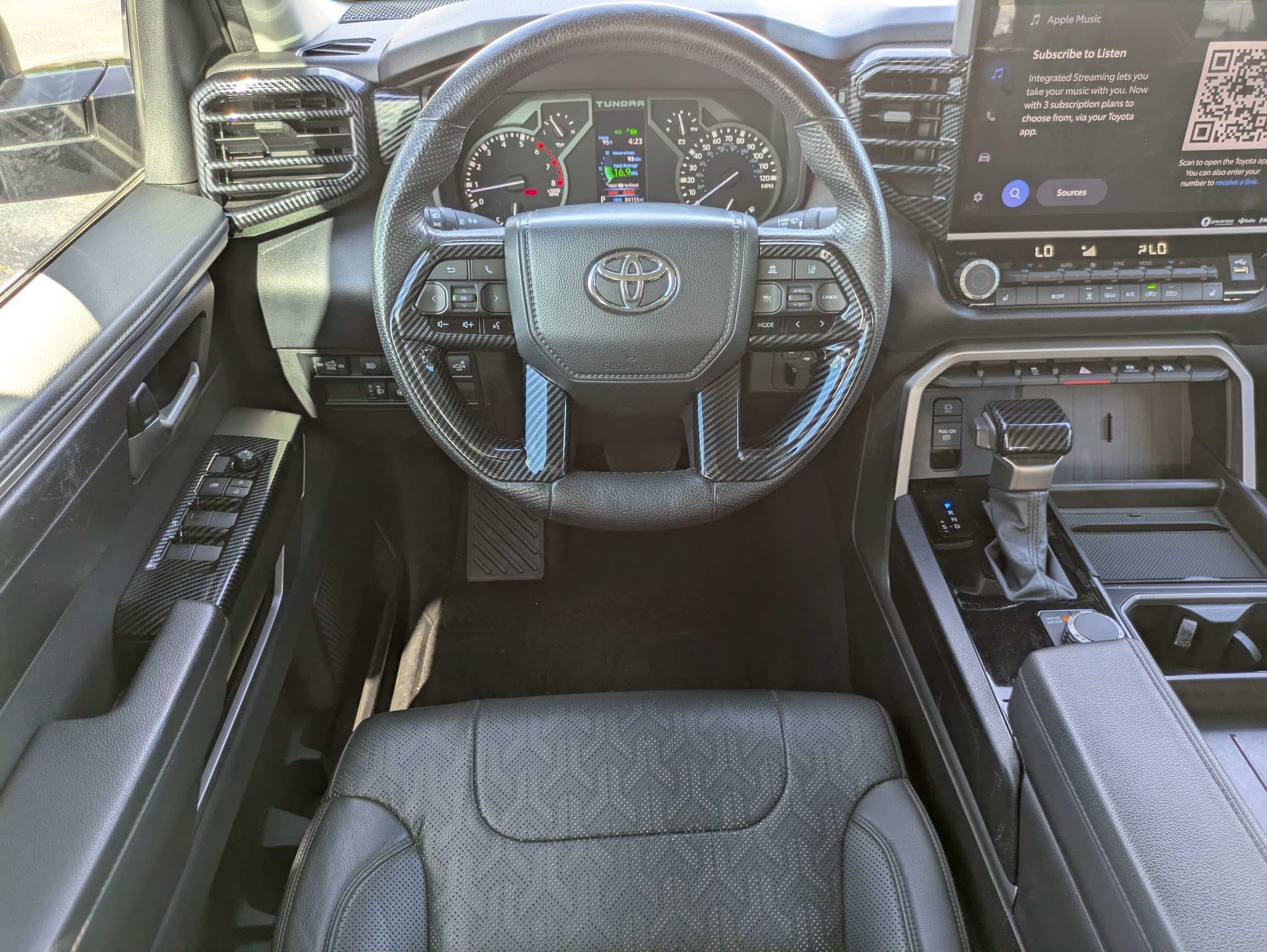 2022 Toyota Tundra 2WD SR5