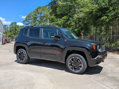 2023 Jeep Renegade Trailhawk