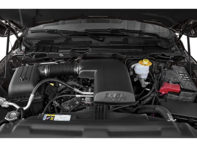 2022 RAM 1500 Classic SLT Crew Cab 4x2 5'7' Box