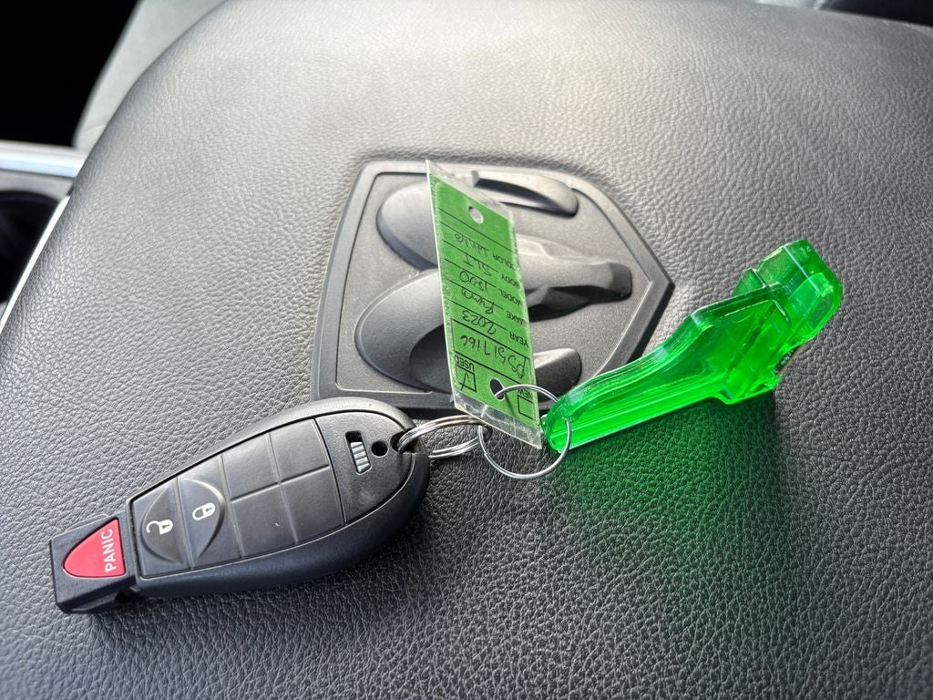 2023 RAM 1500 Classic SLT Crew Cab 4x4 5'7' Box