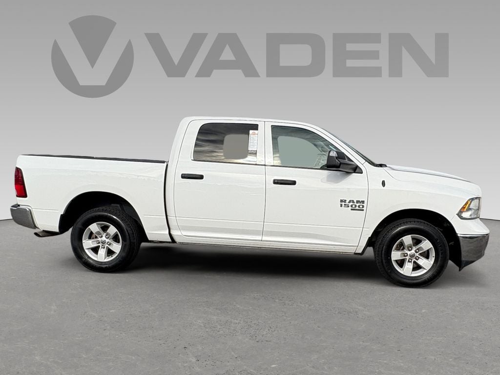 2023 RAM 1500 Classic SLT Crew Cab 4x4 5'7' Box