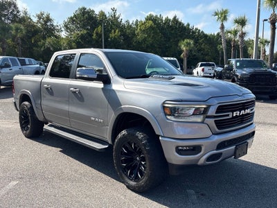 2022 RAM 1500 Laramie Crew Cab 4x2 5'7' Box