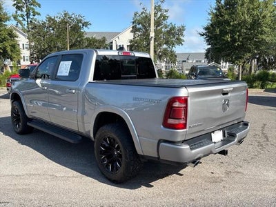 2022 RAM 1500 Laramie Crew Cab 4x2 5'7' Box