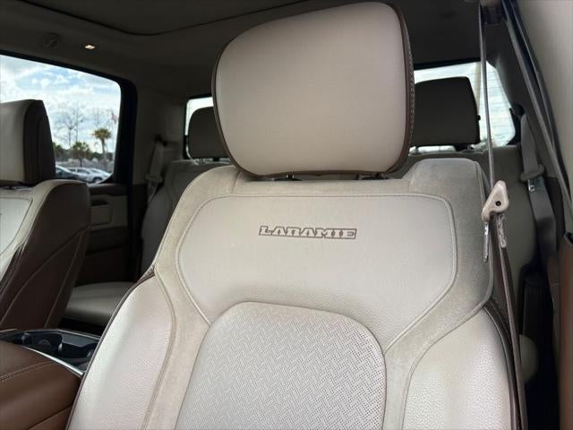 2019 RAM 1500 Laramie Crew Cab 4x4 5'7' Box