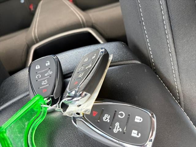 2020 Chevrolet Camaro RWD Convertible 1LT