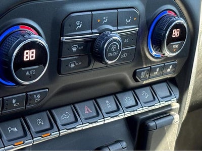 2021 Chevrolet Silverado 1500 4WD Crew Cab Short Bed LTZ