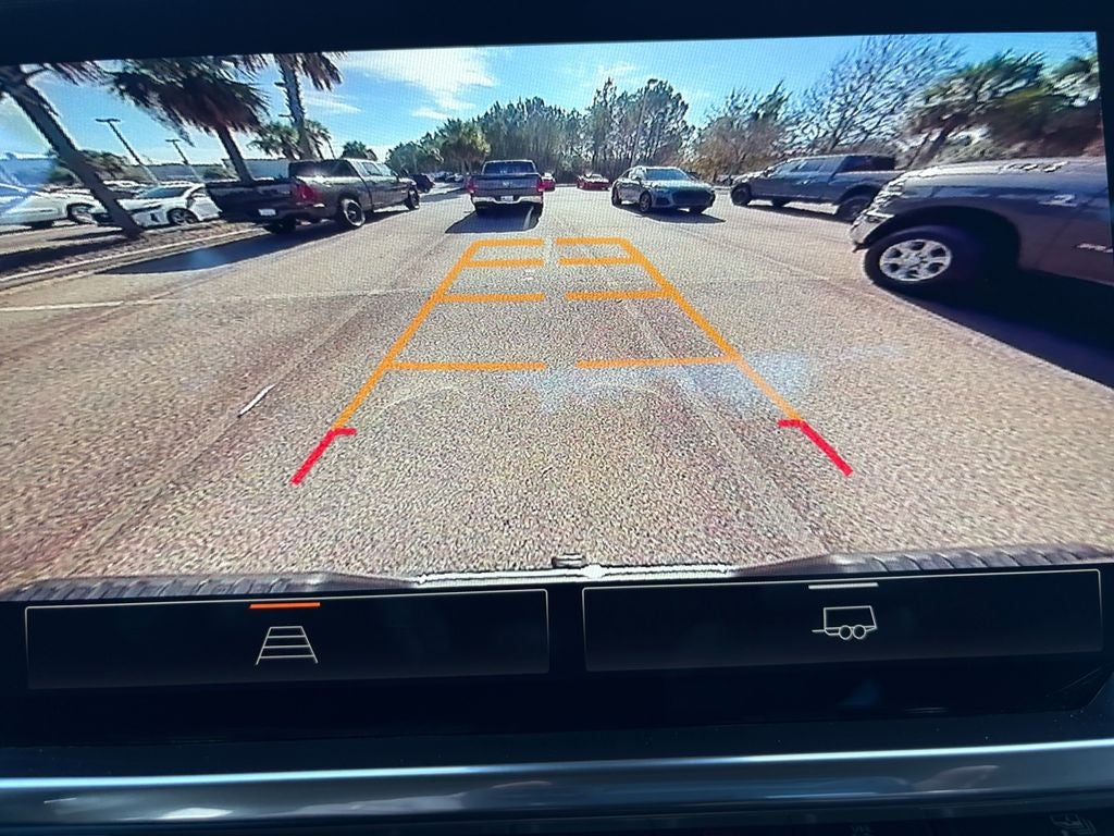 2025 GMC Sierra 1500 4WD Crew Cab Short Box SLT