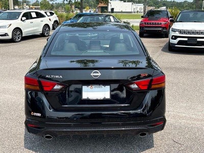 2024 Nissan Altima SR FWD