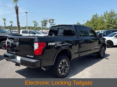 2017 Nissan TITAN XD PRO-4X Diesel