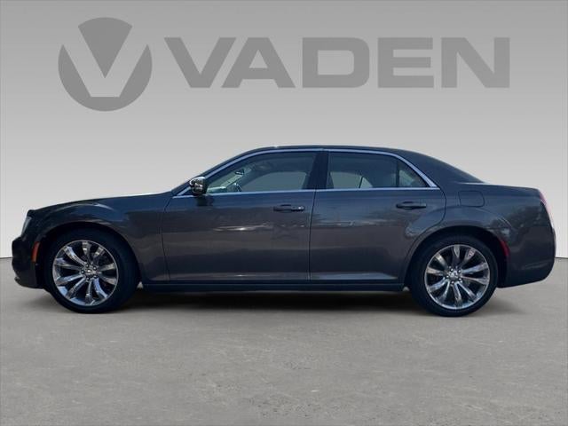 2019 Chrysler 300 Touring