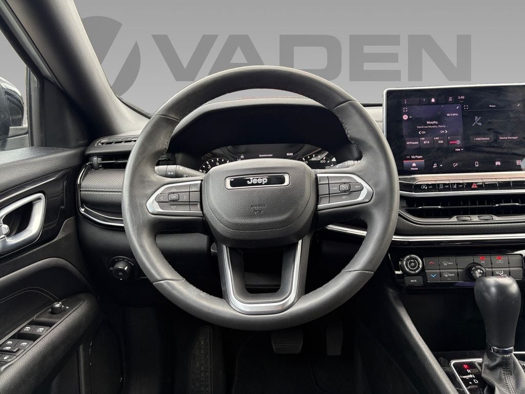 2022 Jeep Compass Altitude FWD