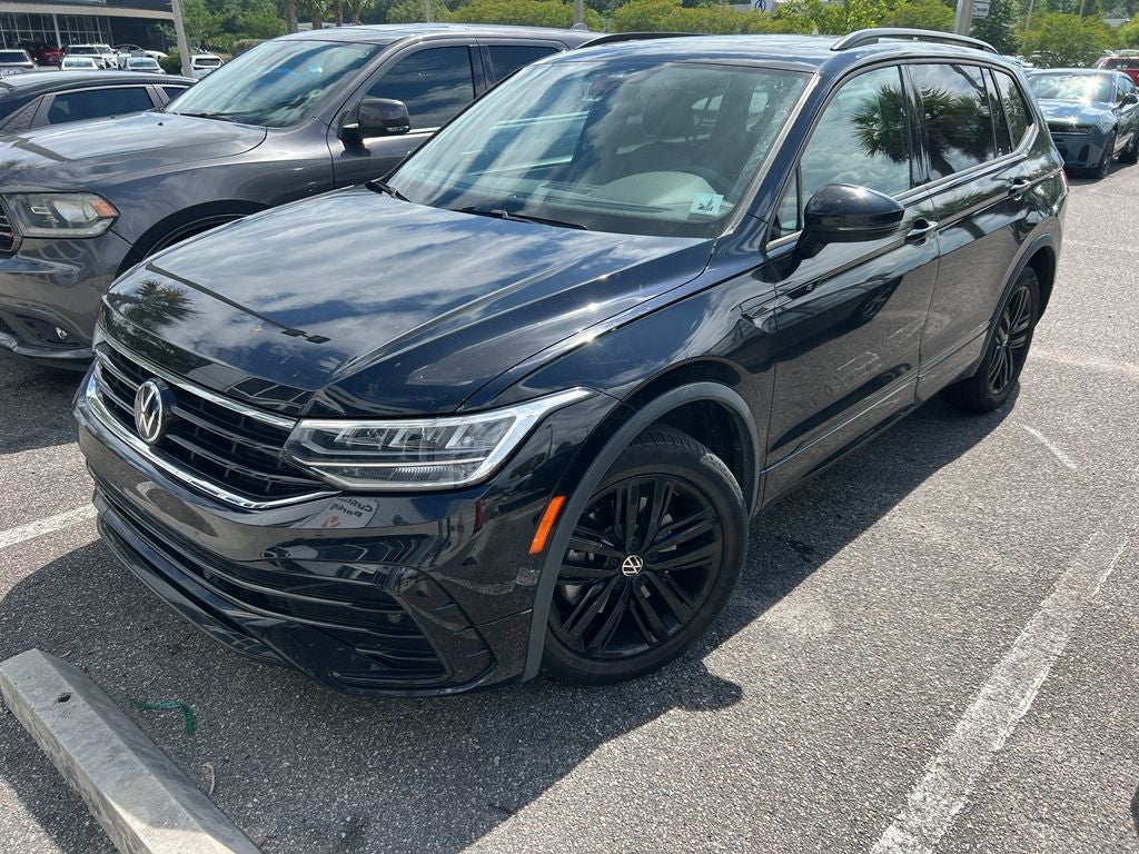 2022 Volkswagen Tiguan 2.0T SE R-Line Black