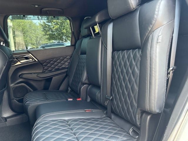 2023 Mitsubishi Outlander SEL Black Edition 2WD