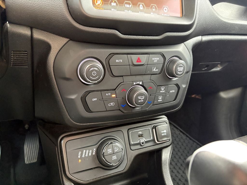 2023 Jeep Renegade Trailhawk 4x4