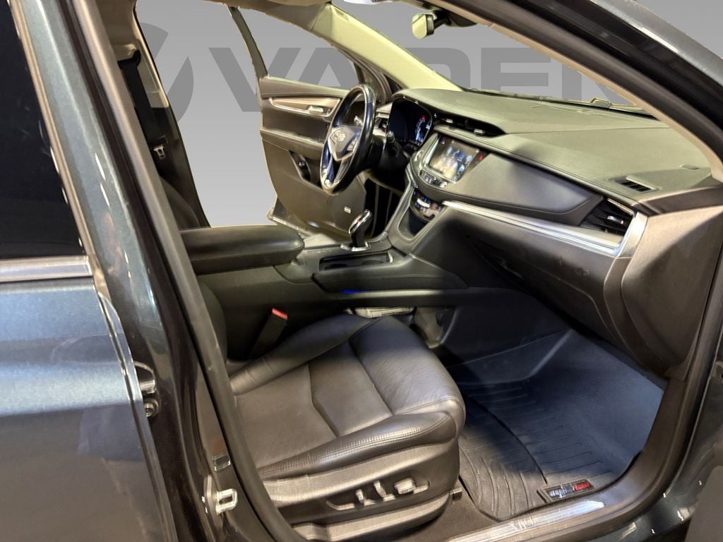 2019 Cadillac XT5 Luxury FWD