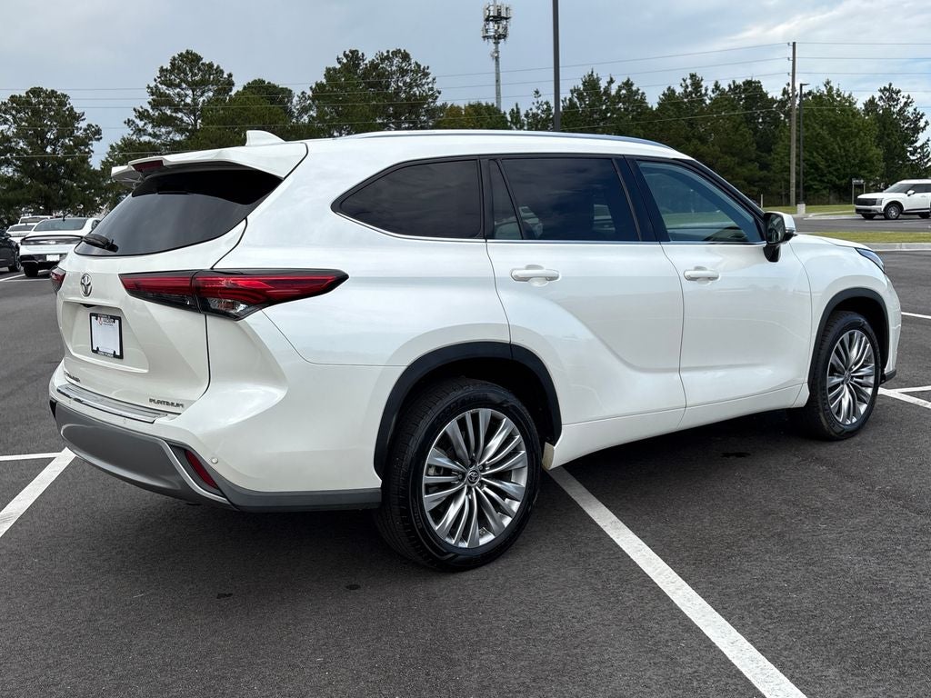 2021 Toyota Highlander Platinum