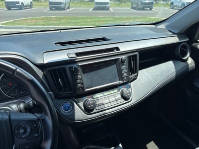2016 Toyota RAV4 Hybrid XLE
