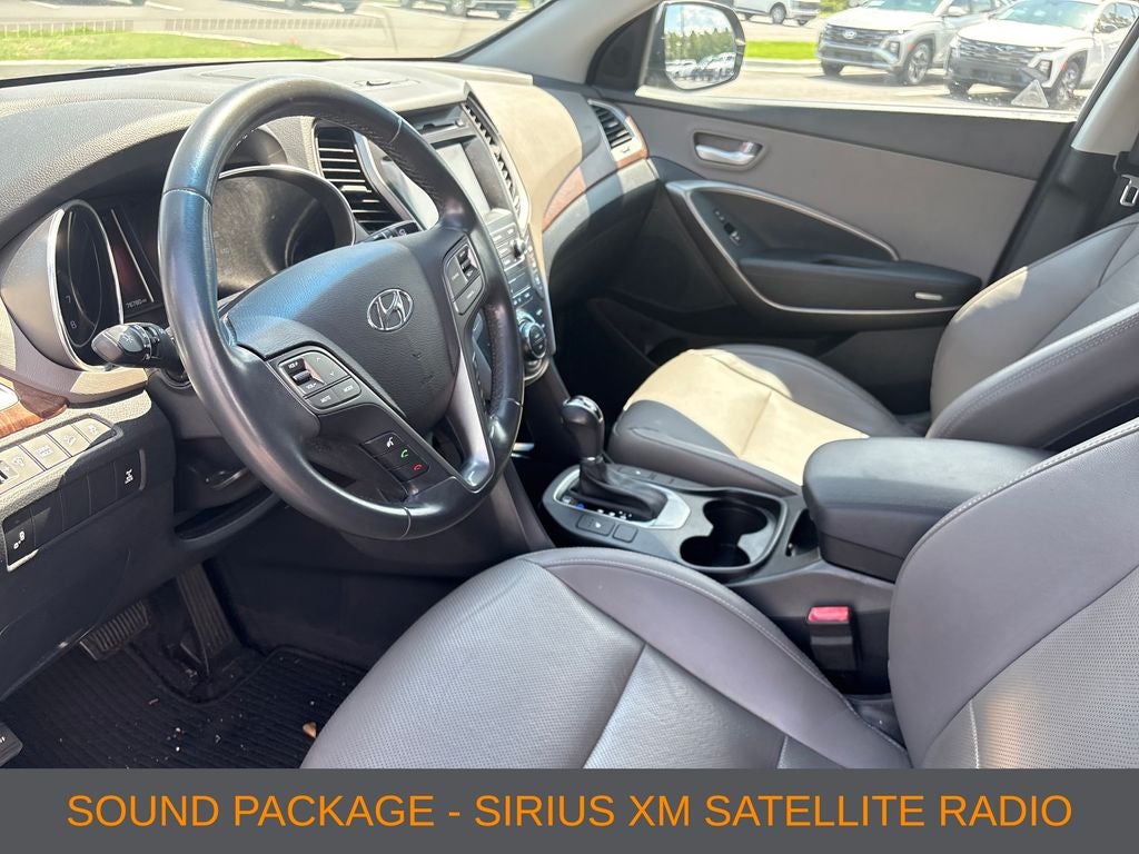 2018 Hyundai Santa Fe SE