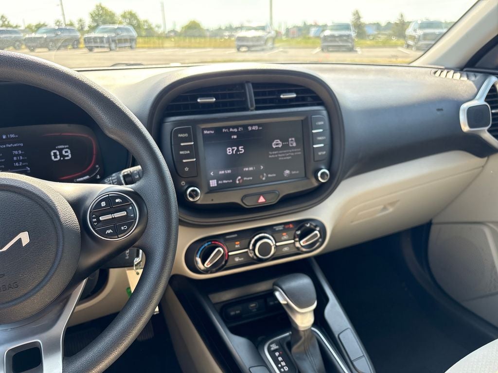 2023 Kia Soul LX