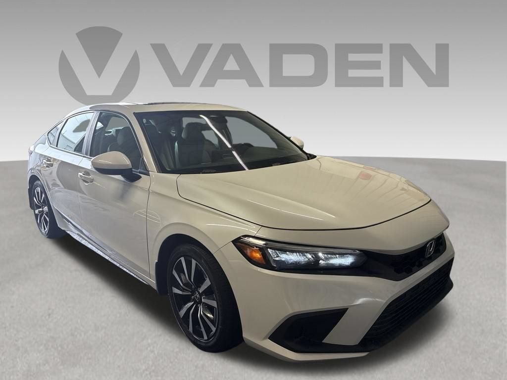 2022 Honda Civic Hatchback EX-L