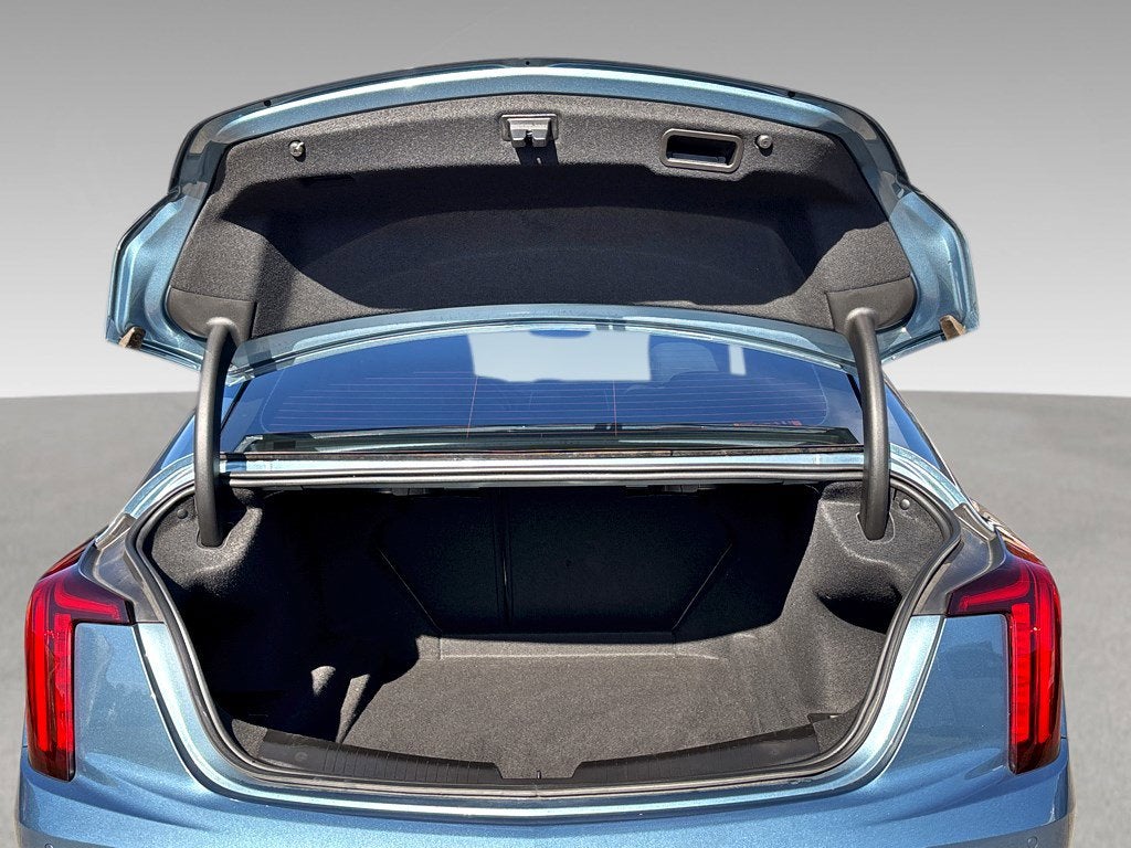 2024 Cadillac CT5 Luxury