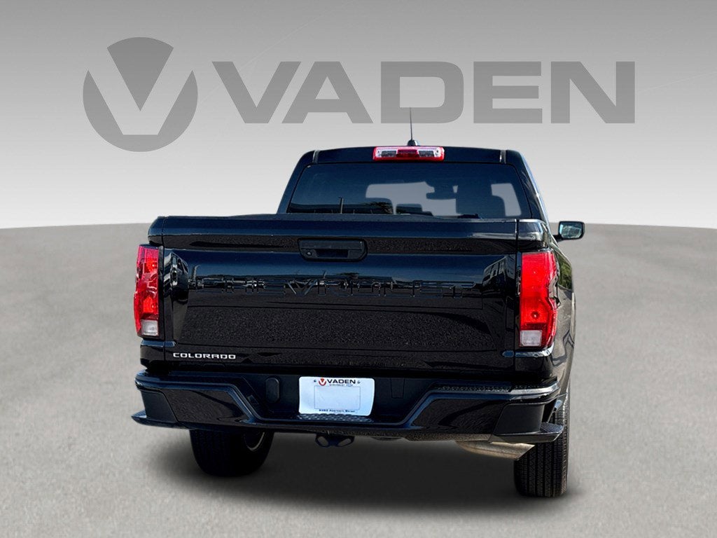 2023 Chevrolet Colorado WT