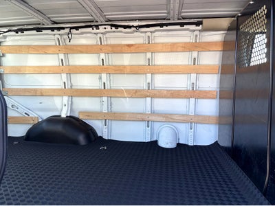 2024 GMC Savana Cargo 2500 Work Van