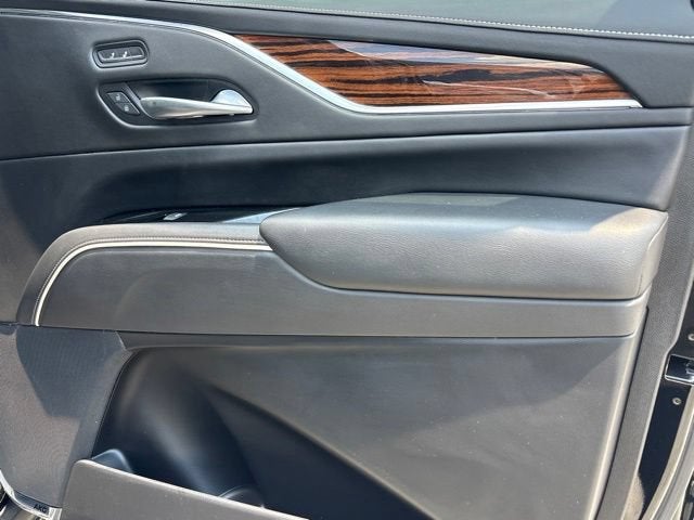 2022 Cadillac Escalade ESV Luxury