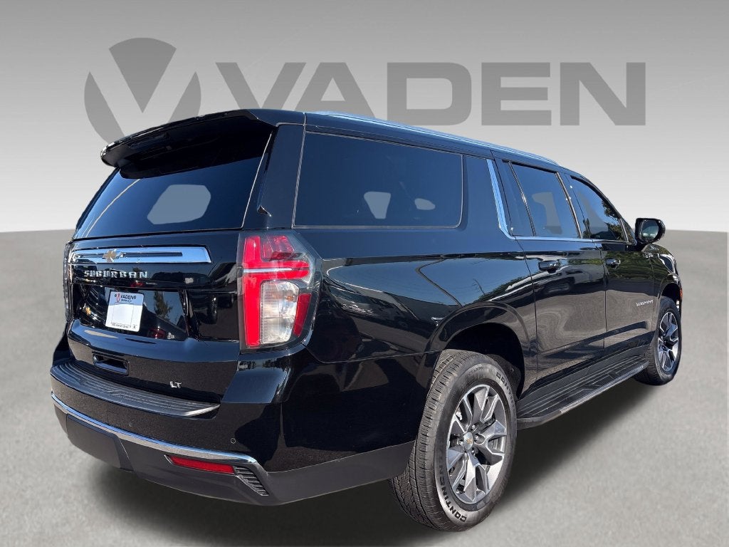 2024 Chevrolet Suburban LT